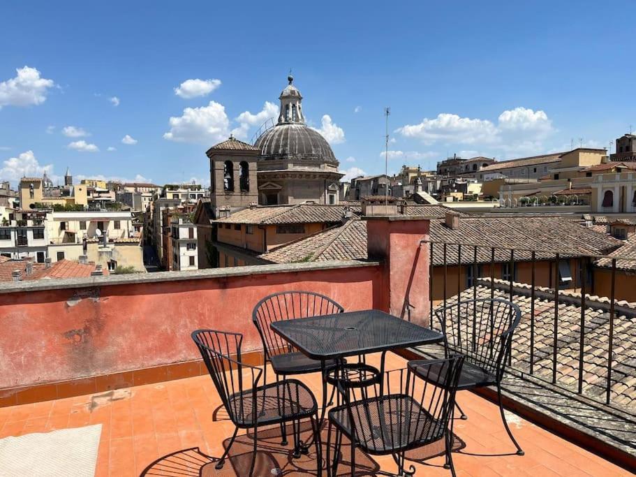 Ladolcevita - The Heart Of At Your Fingertips Apartamento