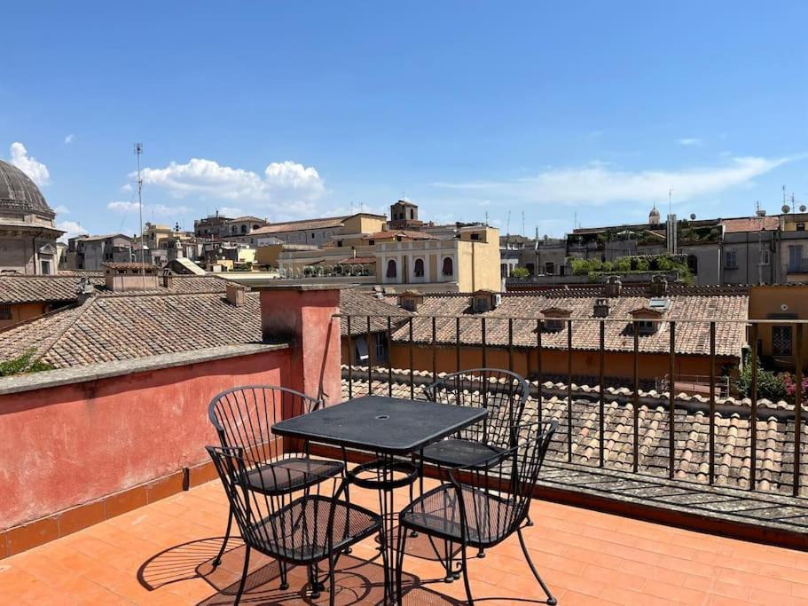 Ladolcevita - The Heart Of At Your Fingertips Apartamento Roma